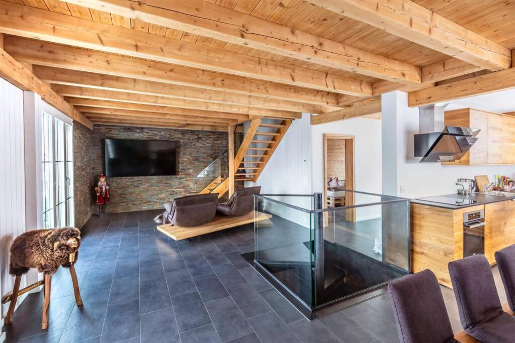 סיליסברג Exklusives Chalet Mit Traumhafter See- Und Bergsicht מראה חיצוני תמונה
